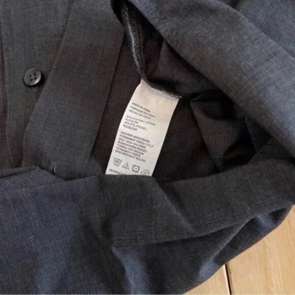 Van Heusen Men's Dark Grey Button Down Shirt - Picture 4 of 6